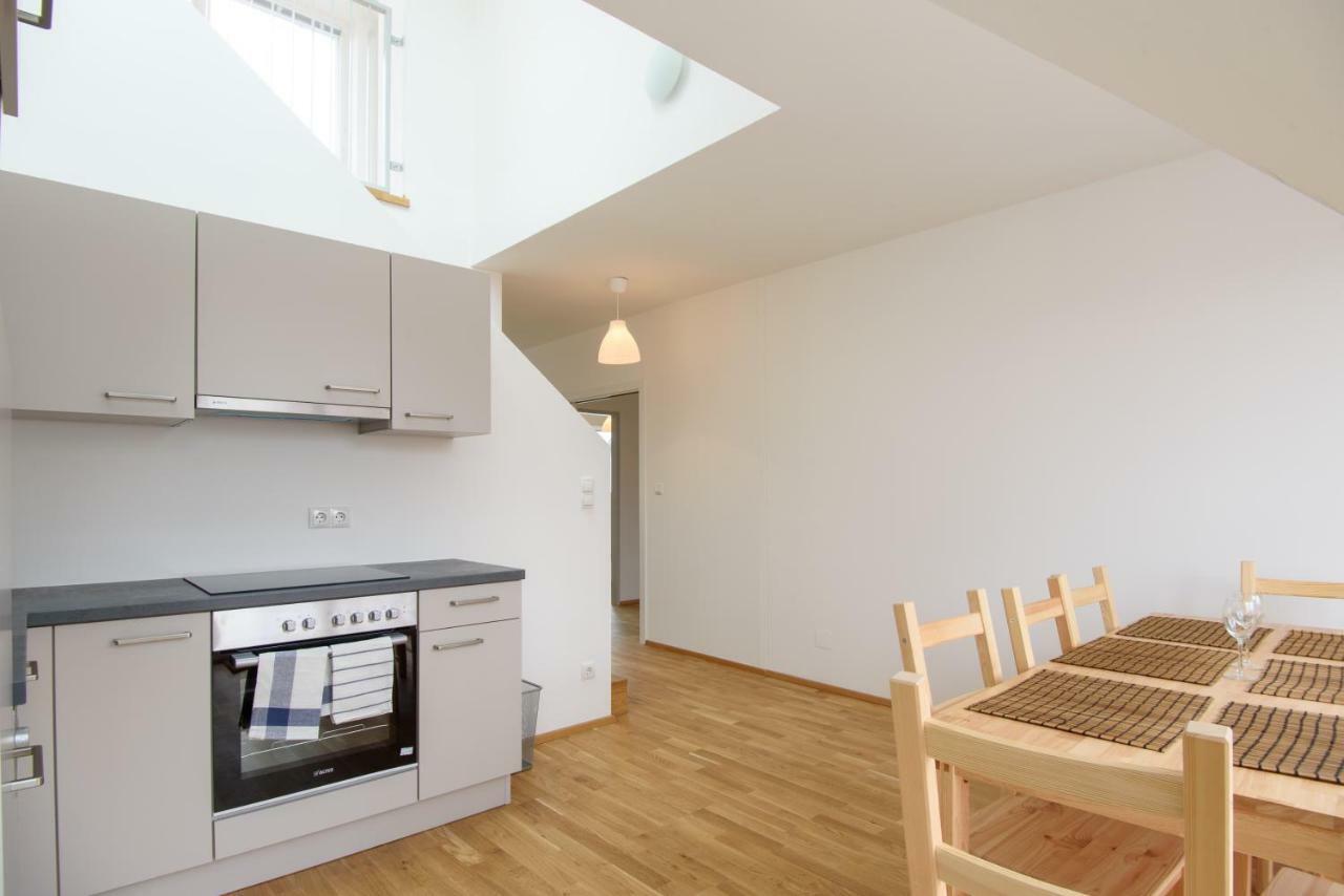 1100 Apartament